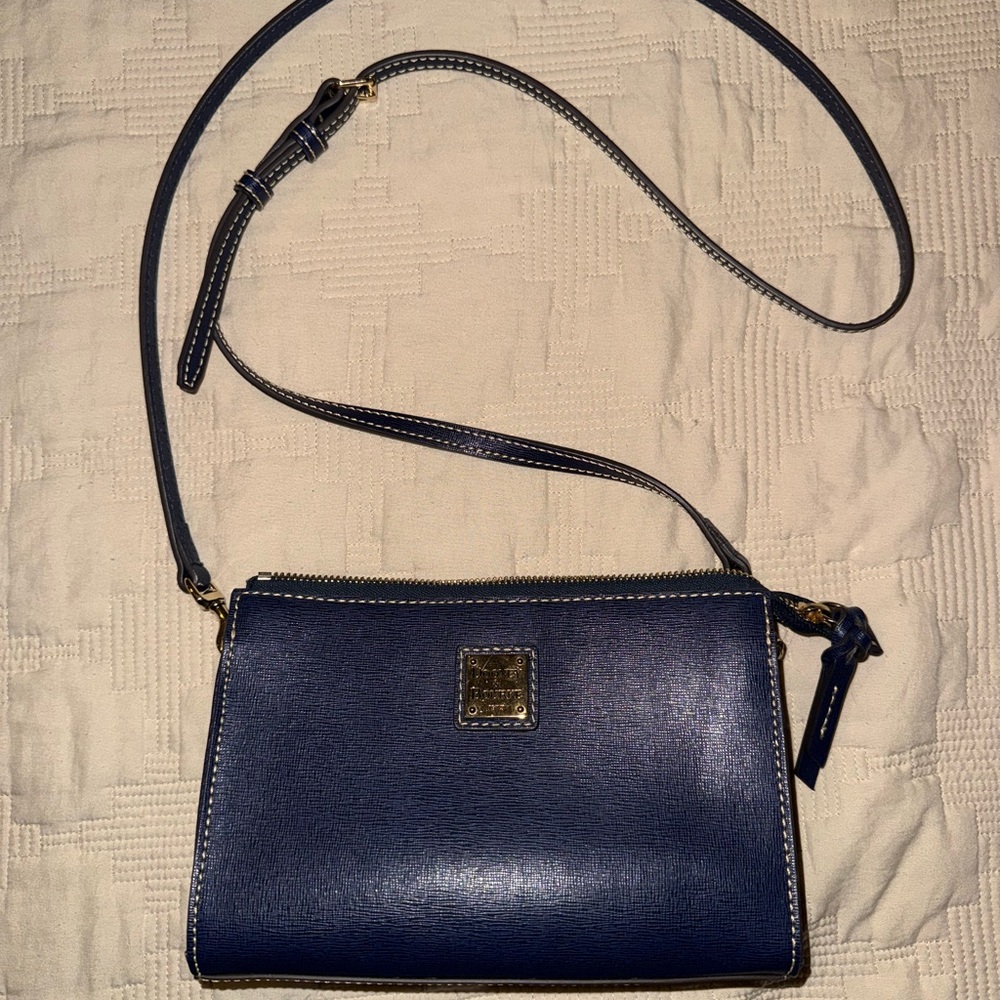 Dooney & Bourke Janine Crossbody Elegant Navy Blue Crossbody Bag